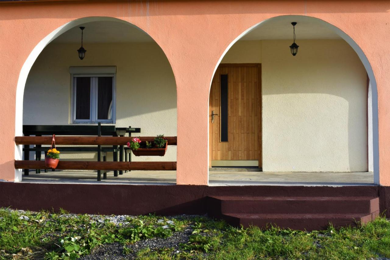 Apartmani Mitrovic Žabljak Zewnętrze zdjęcie