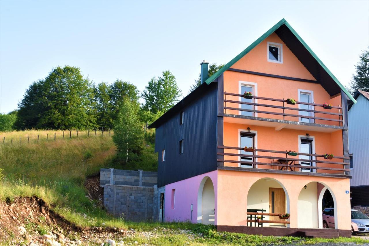 Apartmani Mitrovic Žabljak Zewnętrze zdjęcie