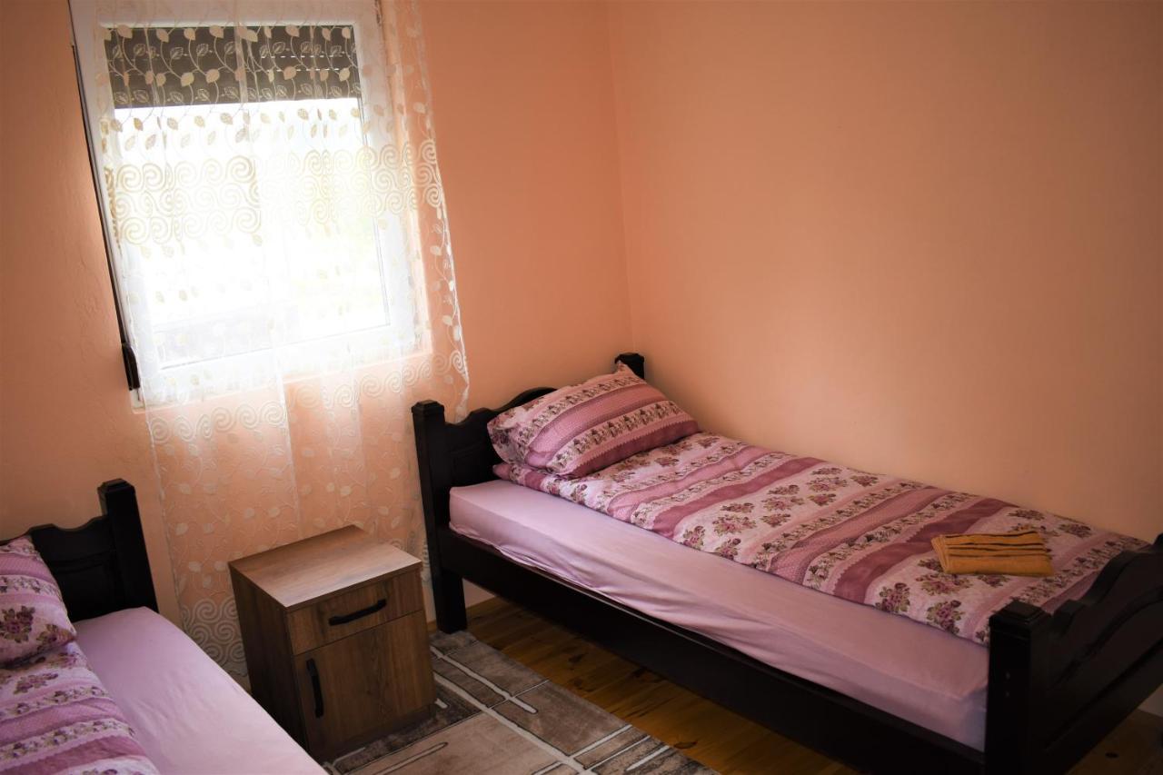Apartmani Mitrovic Žabljak Zewnętrze zdjęcie
