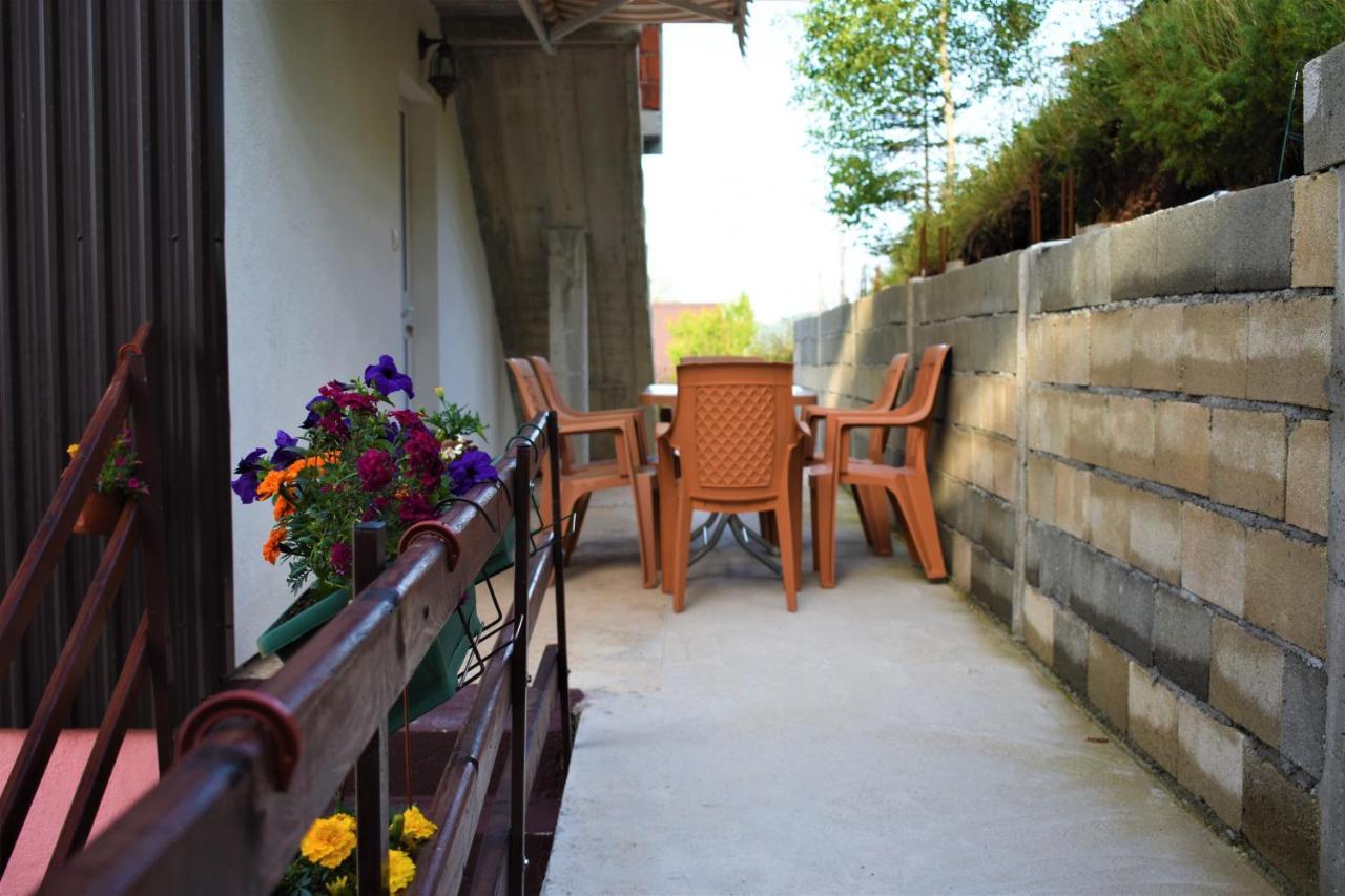 Apartmani Mitrovic Žabljak Zewnętrze zdjęcie